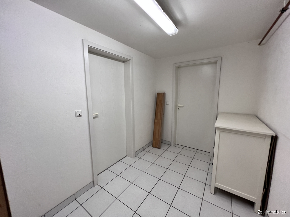 Großzügiges, Mehrfamilienhaus in Lindschied zu verkaufen – 65307 Bad Schwalbach / Lindschied, 65307 Bad Schwalbach / Lindschied – Vorschaubild 30