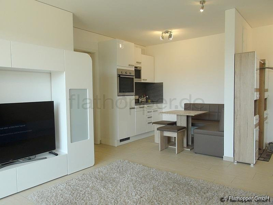 Elegante 2-Zimmer-Wohnung mit Stellplatz und Balkon in München - Riem