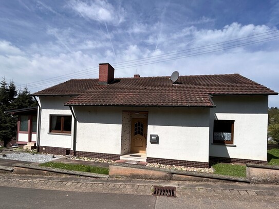 Gepflegtes Einfamilienhaus mit herrlichem Weitblick!