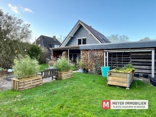 Kernsaniertes Wohnhaus mit Doppelgarage und Naturblick am Ortsrand von Rastede (Obj.-Nr.: 6453)