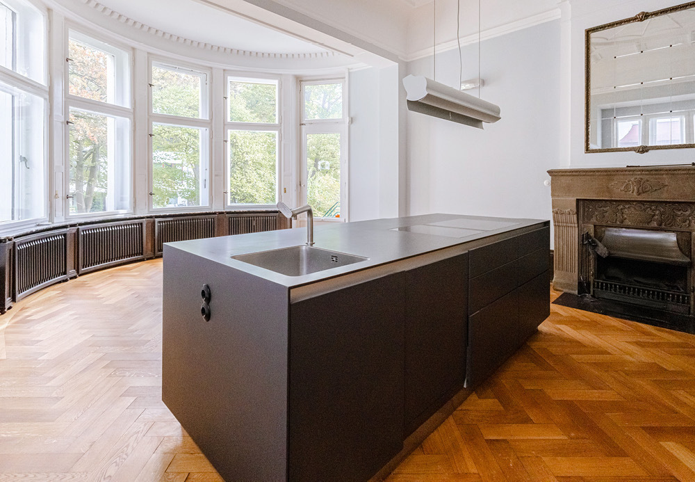 Exklusive Altbau-Wohnung mit Garten in besonders begehrter Wohnlage - Foto 5