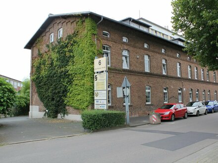 Wohnen mit Flair in einem historischen Wohn- und Bürohaus in Groß-Umstadt!