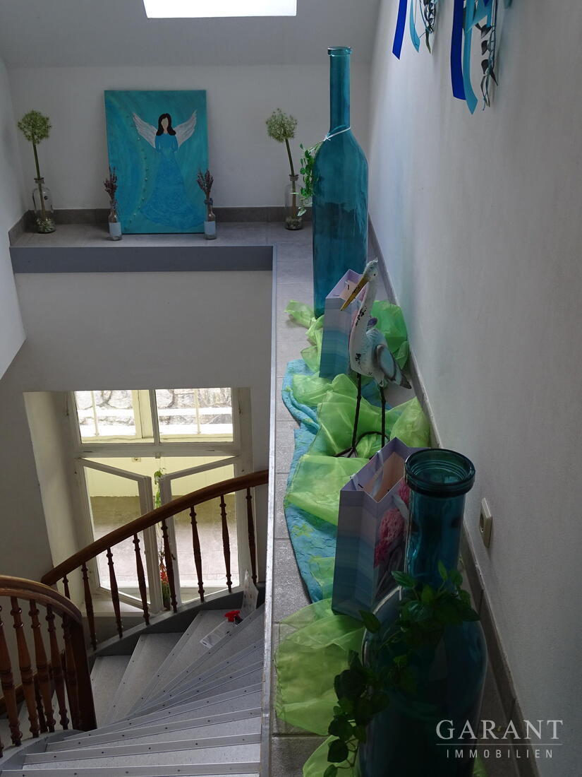 Exklusives Mehrfamilienhaus mit weitläufigem Park in einmaliger Lage! – 79669 Zell im Wiesental, 79669 Zell im Wiesental – Vorschaubild 14