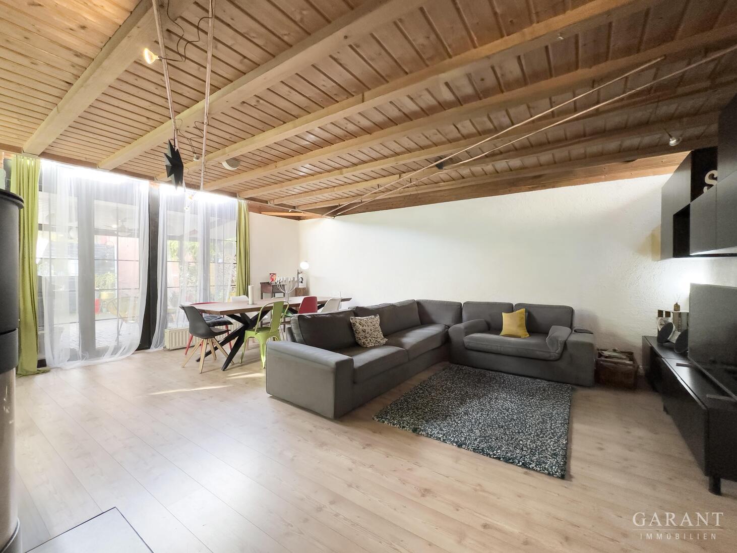 *** Wohnidylle zum Verlieben - Freistehendes Einfamilienhaus mit Gästeapartment *** – 67591 Offstein, 67591 Offstein – Vorschaubild 2