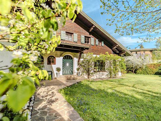 Dem SEE so nah! Landhaus-Villa in St. Gilgen am Wolfgangsee