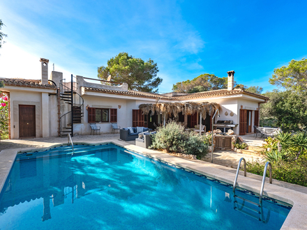 Fußläufig zum Meer! Charmantes Chalet in Cap des Moro nahe Santanyí