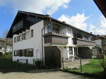 *Vermietetes Dach-Apartment in gepflegter Anlage, ruhige Lage im Zentrum der Kurstadt Bad Aibling*