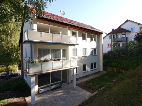 Erstbezug in bevorzugter Wohnlage! 4-Zimmer-Wohnung mit Balkon & Stellplatz in ruhiger Zentrumslage!