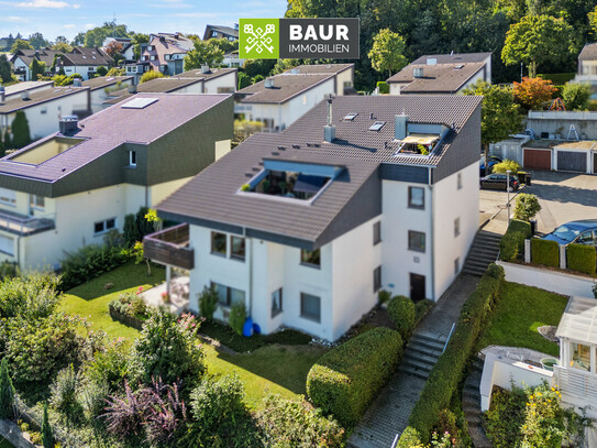 Charmante 1,5-Zimmer-Wohnung mit spektakulärem Ausblick in herrlicher Hanglage von Berg.