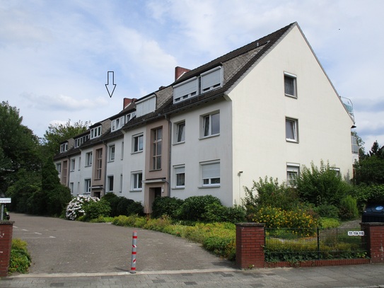 Schick modernisierte 3-Zi.-Whg. in ruhiger Lage, mit Stellplatz (Bremen-Huchting)