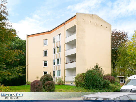 Oldenburg: Charmante 2,5 Zimmer Wohnung mit Balkon und Keller, Obj. 8046