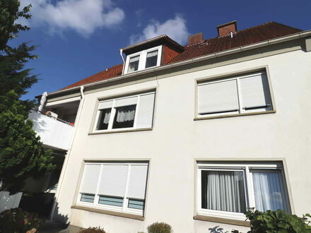 4 Zimmer-Eigentumswohnung mit separatem Apartment für Gartenliebhaber