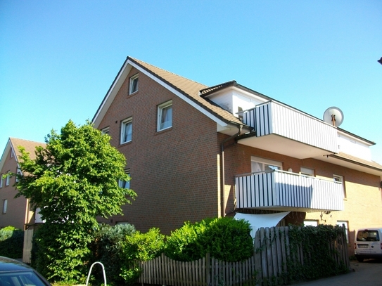 Helle 3 Zimmer Wohnung mit Westbalkon