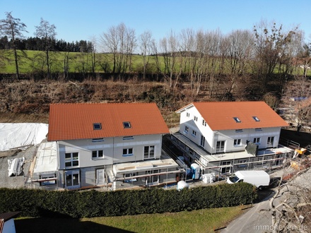 Hausähnliche Neubau-Maisonettewohnung zwischen Lindau und Wangen, energetisch hervorragende 10,2 kWh/(m2*a) = A+ (4)