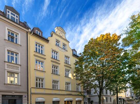 Charmante 5-Zimmer-Dachgeschoss Maisonettewohnung mitten in Schwabing