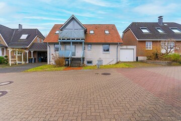 Strandnähe und viel Platz garantiert! 4 Zimmer mit 158 Wohnfl. & 107 qm Nutzfl. ,2 Bäder,Südterrasse