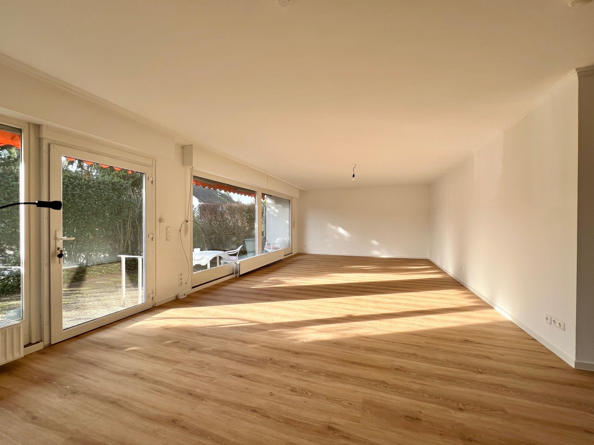 Großzügiges & modernisiertes Familienhaus in ruhiger Lage von Dieburg – 64807 Dieburg, 64807 Dieburg – Vorschaubild 9