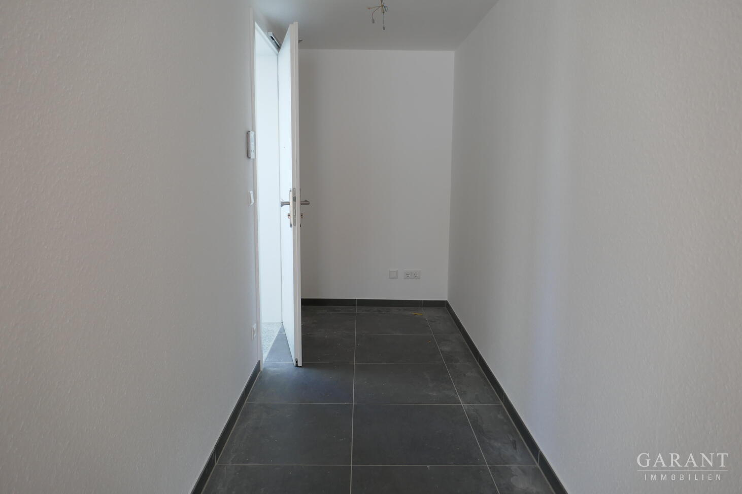 Exklusive Neubauwohnung sucht ersten Besitzer !! – 65203 Wiesbaden-Mainz-Kostheim, 65203 Wiesbaden-Mainz-Kostheim – Vorschaubild 11