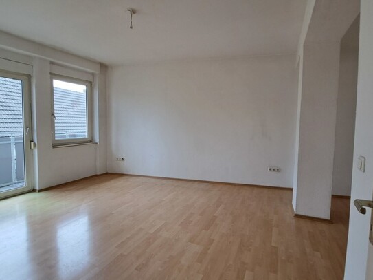 Appartement mit Balkon für den Single am Bahnhof