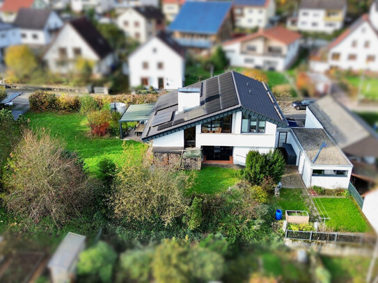 Sehr stilvolles und charmantes Einfamilienhaus mit großem Gartenbereich in Hauenstein