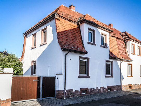 Vermietete Doppelhaushälfte mit Garten in Lampertheim!