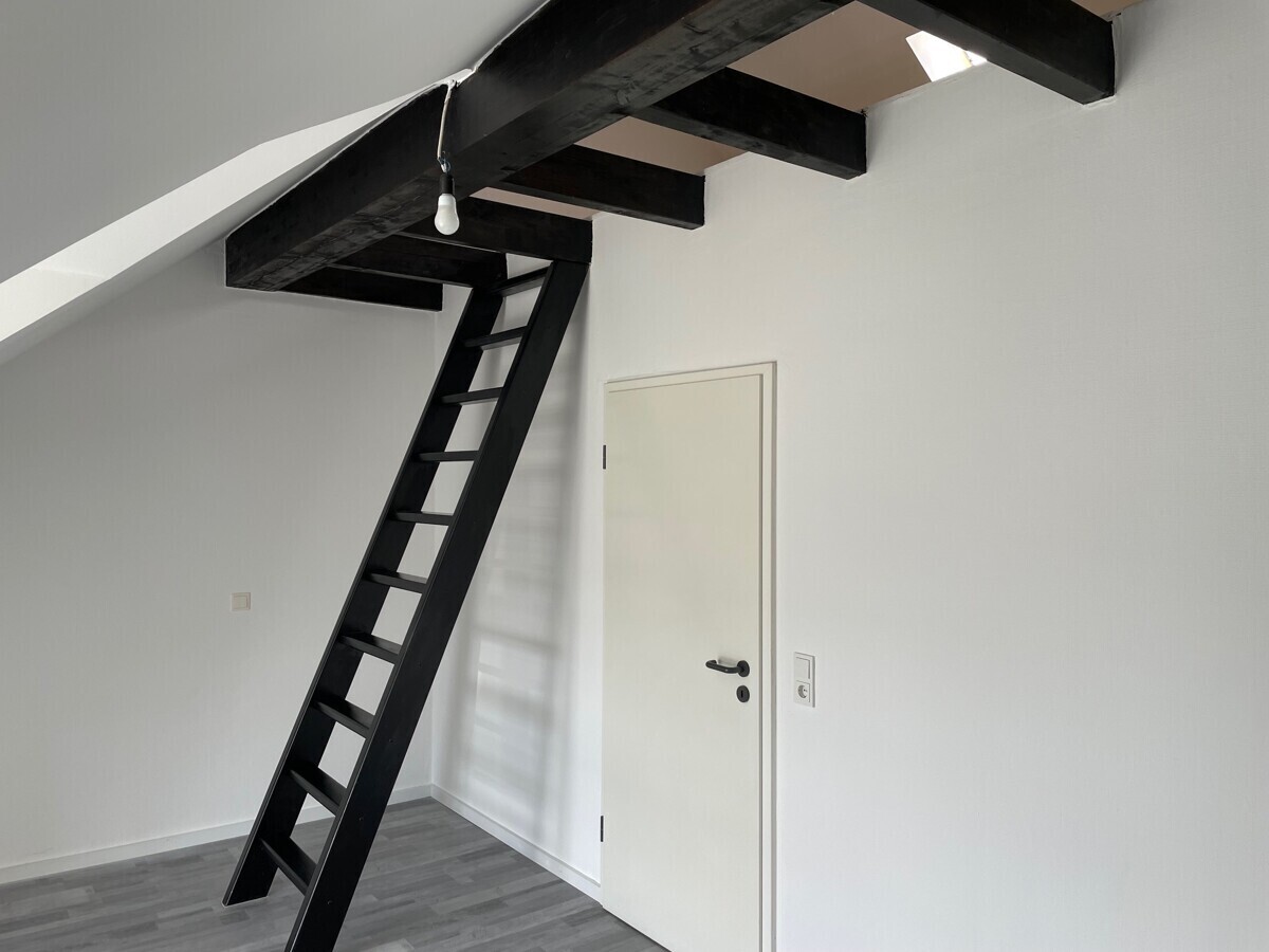 Schönes Reihenmittelhaus in Wiesbaden-Sonnenberg Heidestock – 65191 Wiesbaden / Sonnenberg, 65191 Wiesbaden / Sonnenberg – Vorschaubild 12