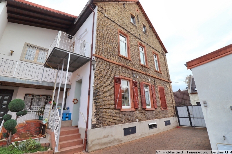 Gimbsheim - Anwesen mit viel Platz und Möglichkeiten *PROVISIONFREI F. D. KÄUFER* – 67578 Gimbsheim, 67578 Gimbsheim – Vorschaubild 3