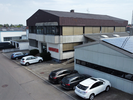 Großzügiges Bürogebäude mit Ausstellungsbereich in Erbach zu vermieten