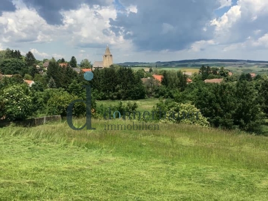 Aufgeschlossenes Baugrundstück in Bestlage mit unverbaubarem Blick!