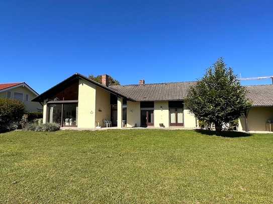 Blick Richtung Süden - Sonniger Bungalow auf großem Grundstück!