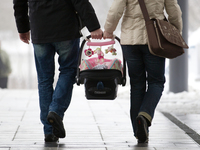Elternzeit schlau aufteilen: Das sollten Paare unbedingt beachten