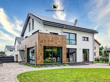 ++Luxuriöses Zweifamilienhaus, mit Baufenster, in begehrter Lage und KfW 40 Ausstattung++