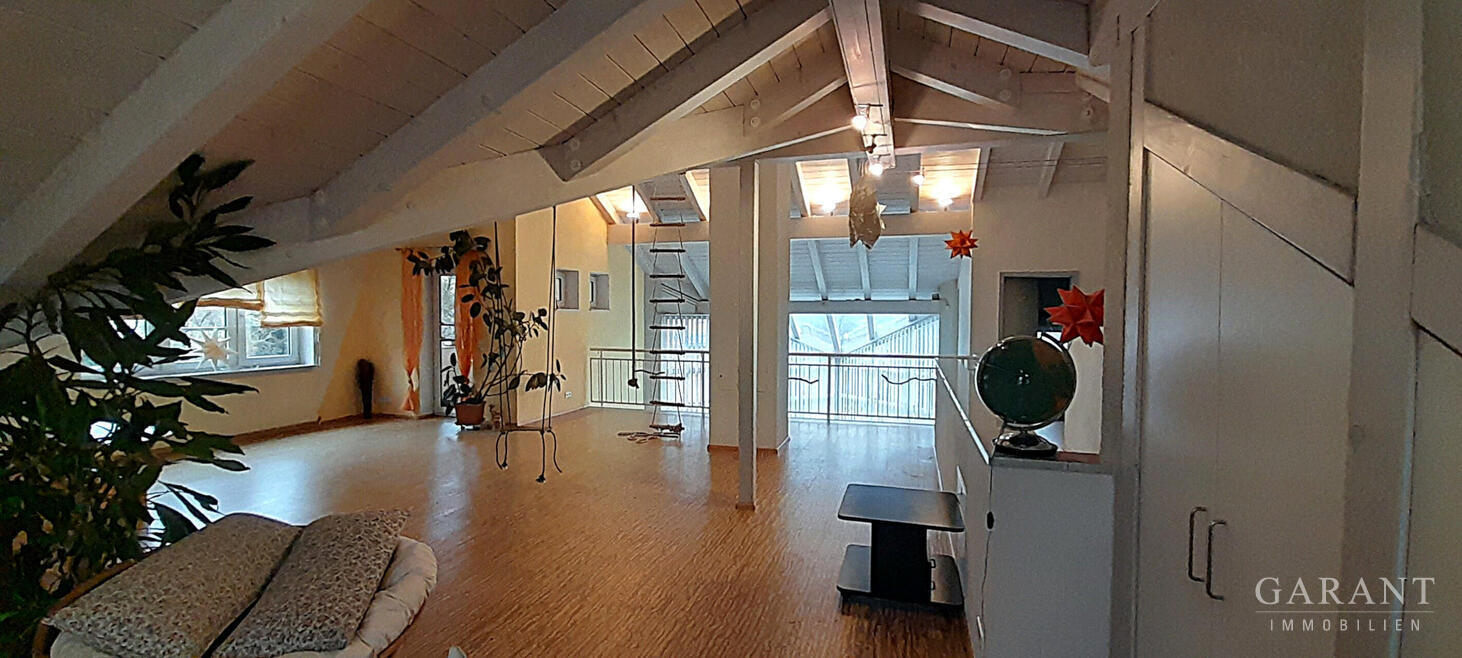 Architektenhaus mit Charakter - großzügiges Wohnen mit Einliegerwohnung – 88416 Ochsenhausen, 88416 Ochsenhausen – Vorschaubild 2