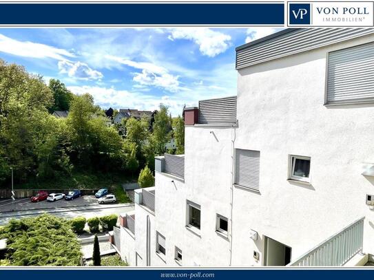 Erstbezug nach Renovierung: Appartment mit EBK, Balkon und Stellplatz