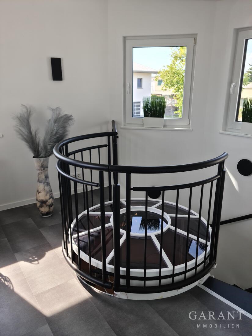 Villa mit Pool plus Showroom und komplett erneuerte Werkstatt – 77971 Kippenheim, 77971 Kippenheim – Vorschaubild 5