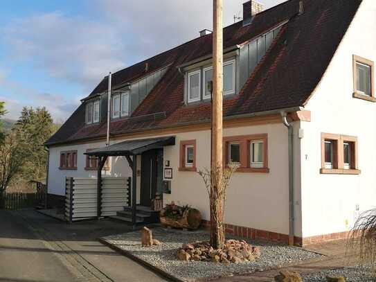 Freistehendes Einfamilienhaus mit direkter nähe zum Wald