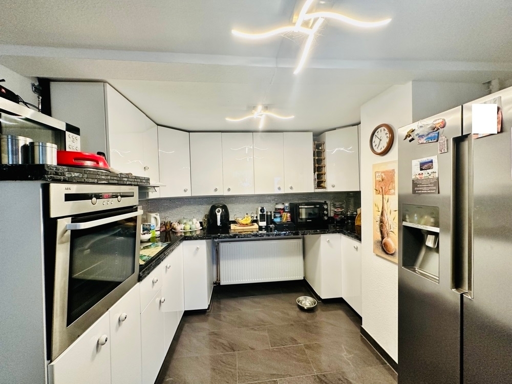 Provisionsfrei: Charmantes Haus + Nebengebäude in Friedrichsdorf Seulberg – 61381 Friedrichsdorf / Seulberg, 61381 Friedrichsdorf / Seulberg – Vorschaubild 9