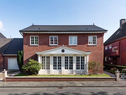 Stilvolles Zweifamilienhaus mit großem Garten in Gremmendorf