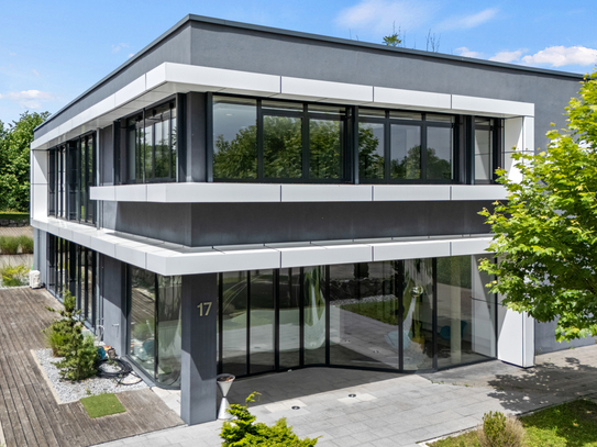 Extravaganter Firmensitz in Friedrichshafen! - Exklusives Bürogebäude in moderner Architektur