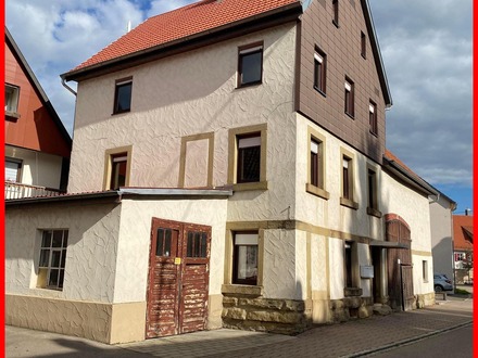 Stetten: Haus in zentraler Lage mit viel Raum!