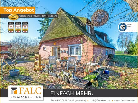 Charmantes Bauernhaus mit großem Grundstück und Entwicklungspotenzial - FALC Immobilien Bremen