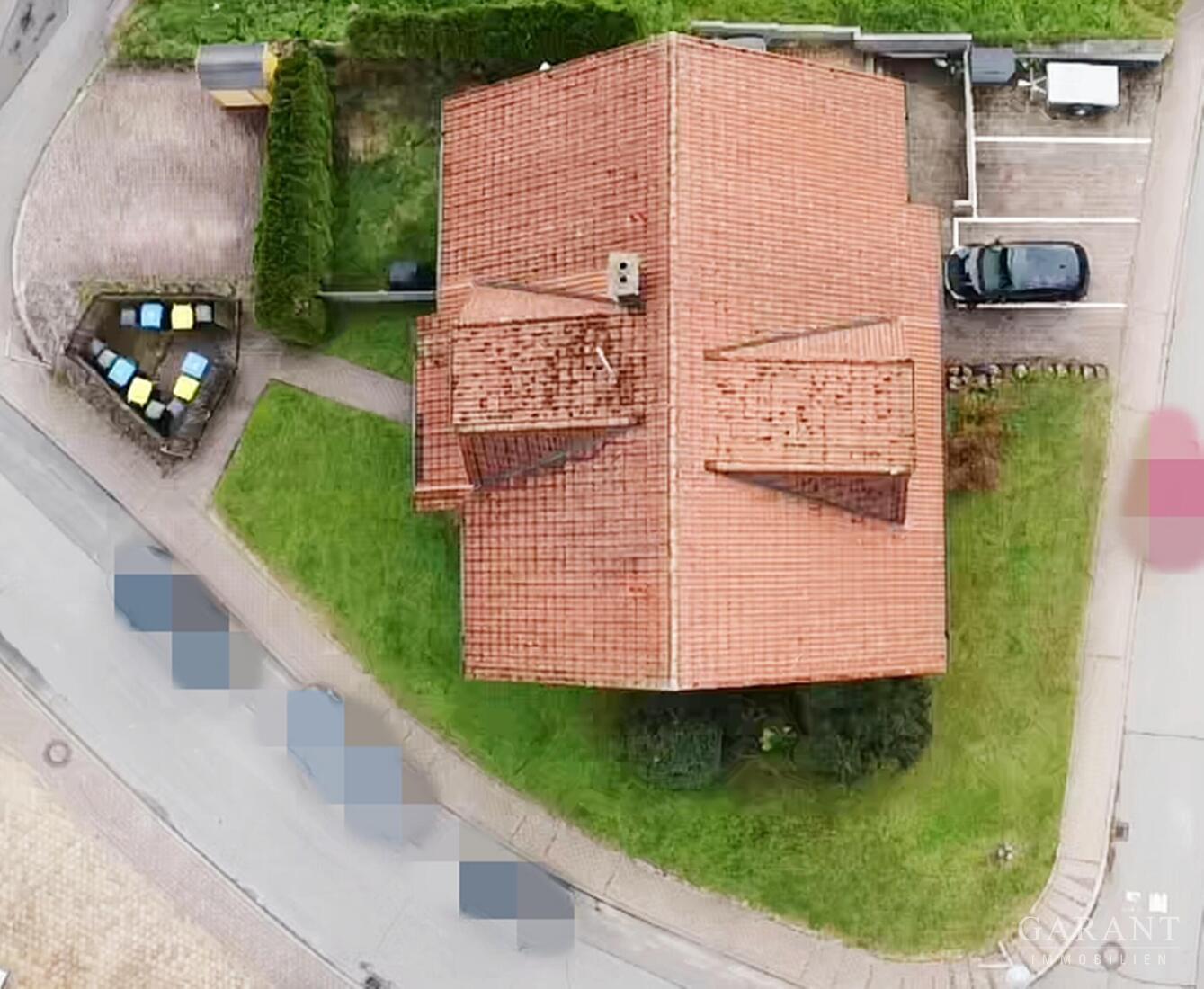 *** Dreifamilienhaus in bestem Zustand *** – 74867 Neunkirchen, 74867 Neunkirchen – Vorschaubild 3