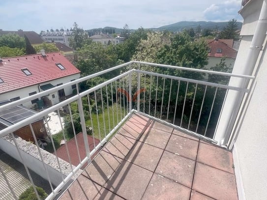 Maisonette mit Balkon und Eigengarten!