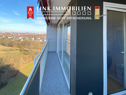 **S-Fasanenhof: 4-Zimmer-Wohnung mit Balkon, Stellplatz und Weitblick im 12.Obergeschoss**