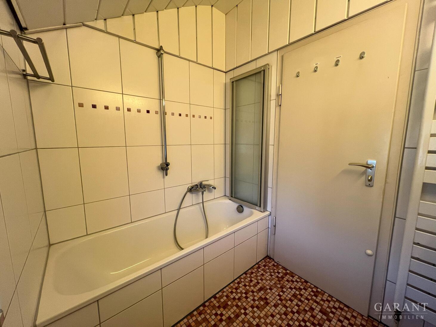 Gepflegtes Reihenmittelhaus mit Gartenbereich und Garage – 71334 Waiblingen, 71334 Waiblingen – Vorschaubild 10