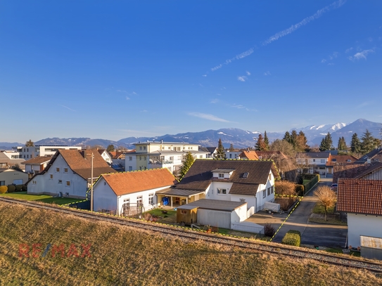 Einzigartiges Ensemble in Lustenau: Wohnhaus und einstiges Stickereigebäude am Ende einer Sackgasse