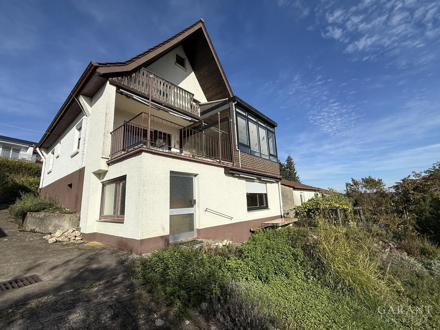 Ihr Zuhause im Grünen: Großes Grundstück, Ruhe & Weitblick in Tübingen-Pfrondorf! – 72074 Tübingen, 72074 Tübingen – Vorschaubild 3