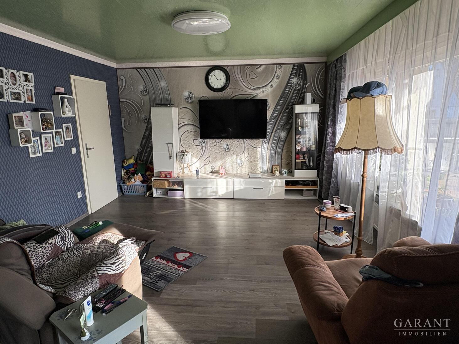 Großzügiges Mehrfamilienhaus mit solider Bausubstanz - auch für Investoren interessant! – 73527 Schwäbisch Gmünd, 73527 Schwäbisch Gmünd – Vorschaubild 4
