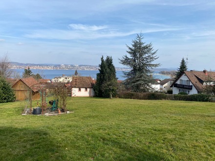 Grundstück in idyllischer Hanglage mit Blick auf den Bodensee