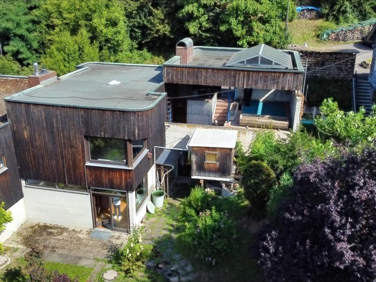 Doppelhaushälfte mit Garten und riesiger überdachter Terrasse mit Aussicht